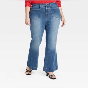 NWT Ava & Viv Women’s High Rise Relaxed Flare Blue Jeans